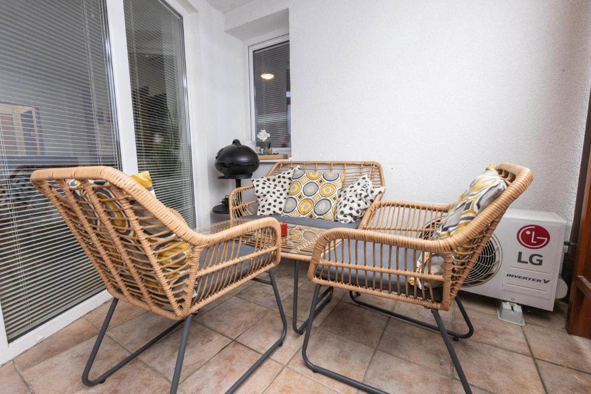 Apartma Rakita - Housity