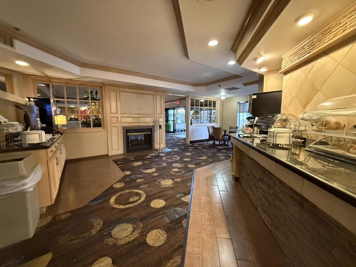 SureStay by Best Western Marion - Housity