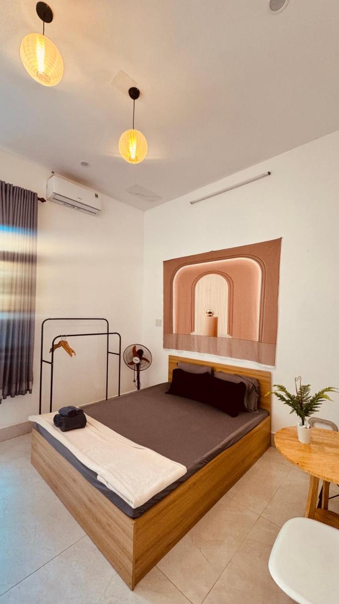 Hiếu Sang 68 Harbour View Family Hotel & Villa Bến Tàu Rạch Giá - Hizvo