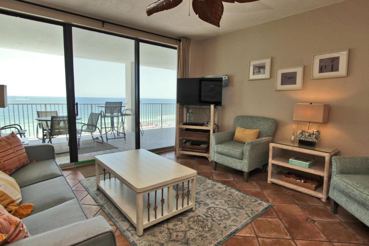 Pelican Pointe 803 - Housity