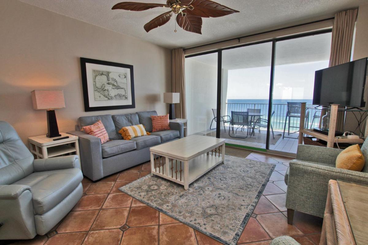 Pelican Pointe 803 - Housity