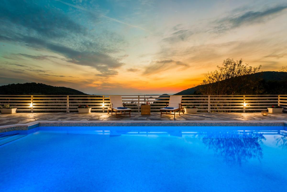 Suitetrails - Villa Idealia