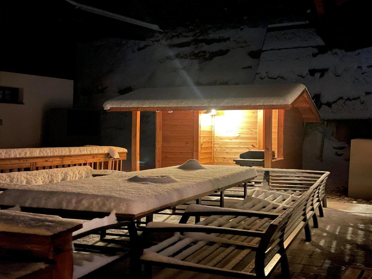 Chalet in Mühlbach am Hochkönig with sauna - Housity