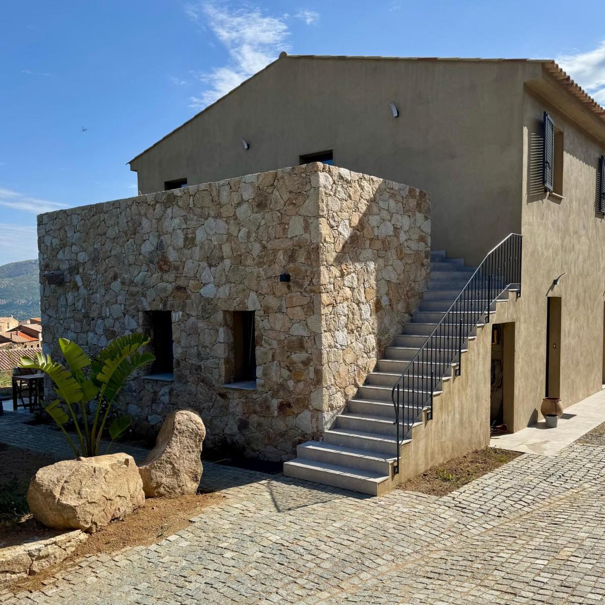 Bella Vita - Housity