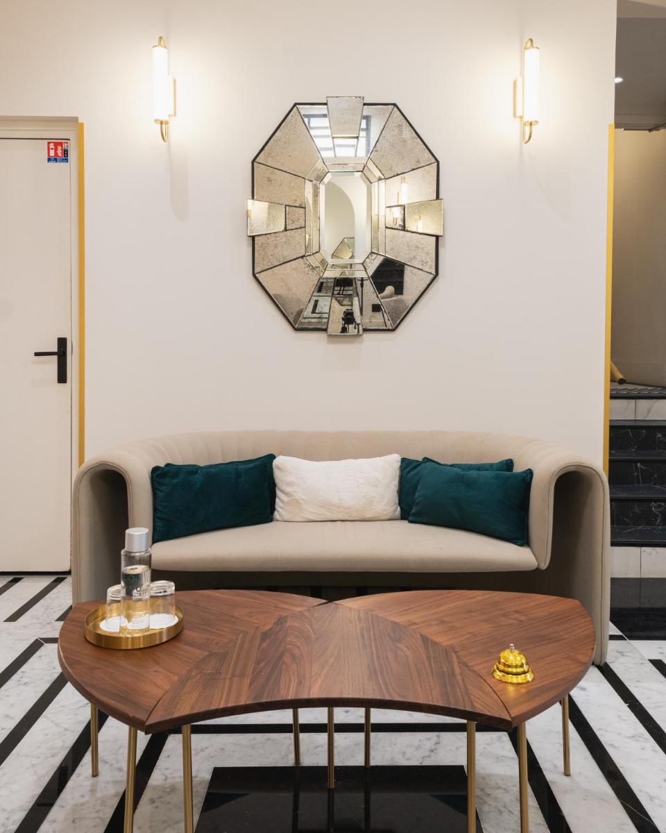 Coin salon dans l'établissement Hôtel Artemisia Montmartre