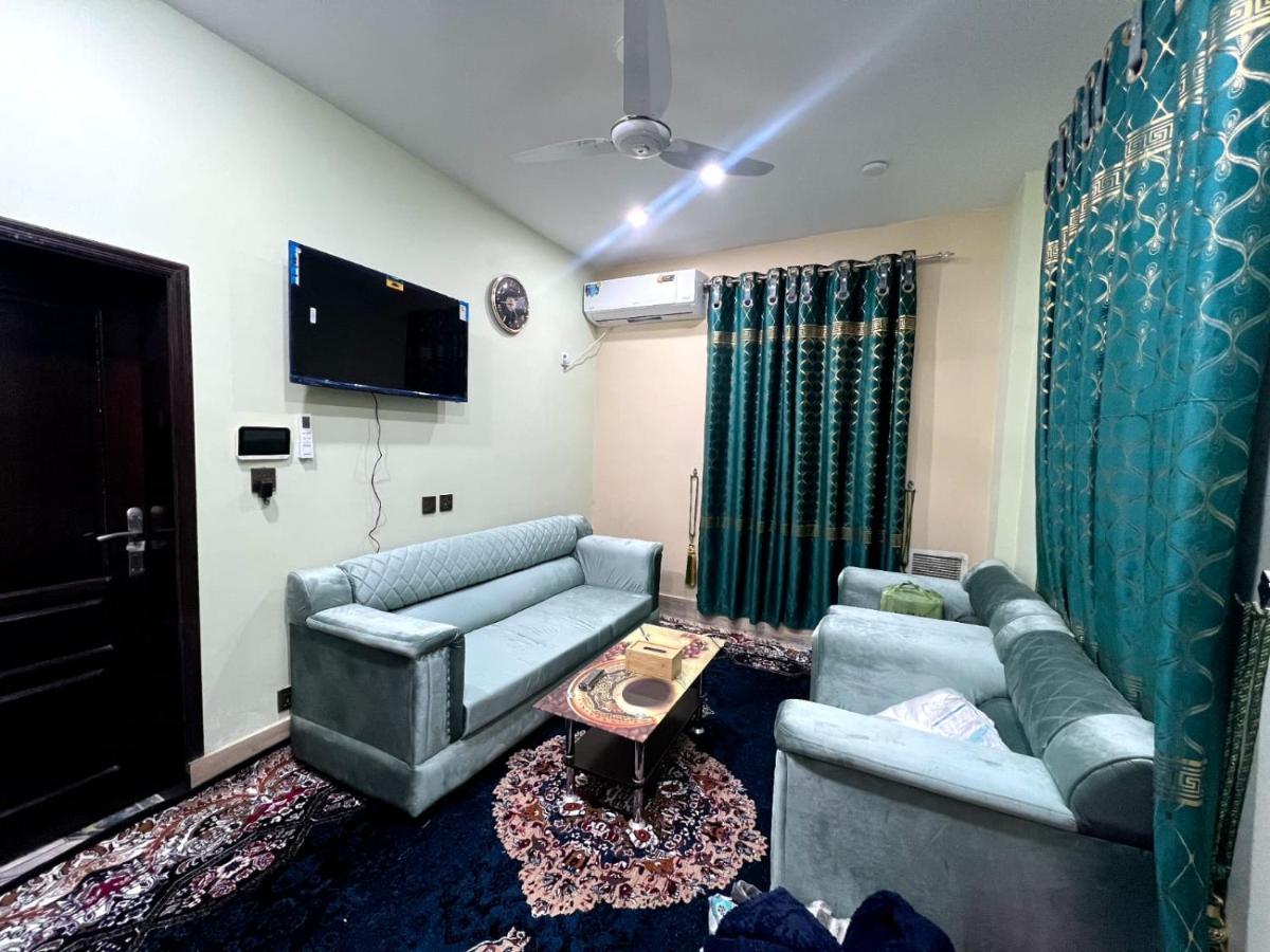 Ujala apartment - Housity