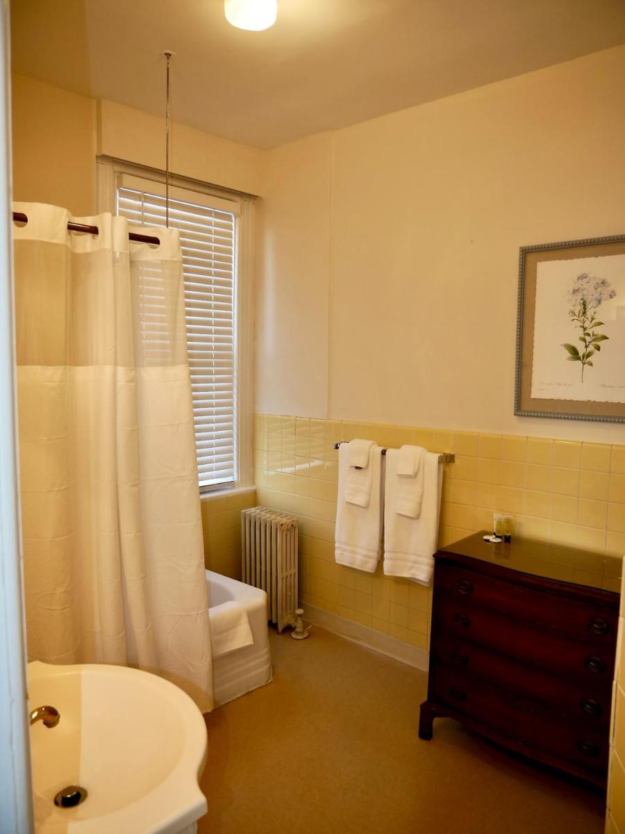 Turkey Hill Inn - Housity