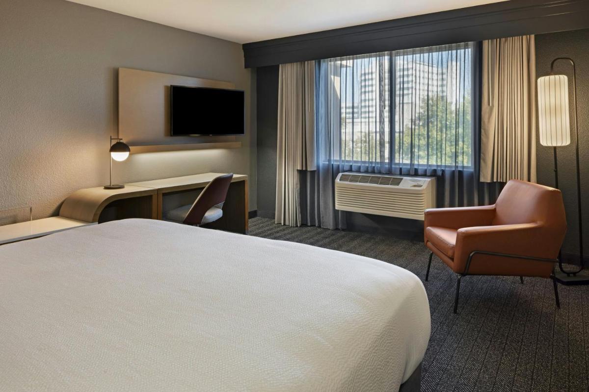 Courtyard by Marriott Sacramento Midtown - Housity
