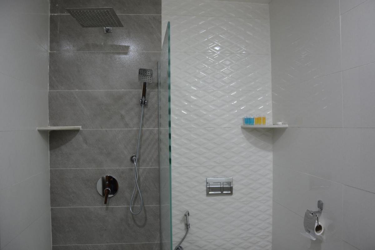 MyFlower 3 Hotel - Housity