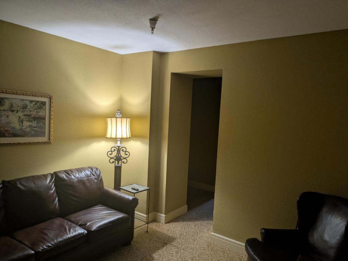 Saint George Hotel - Housity