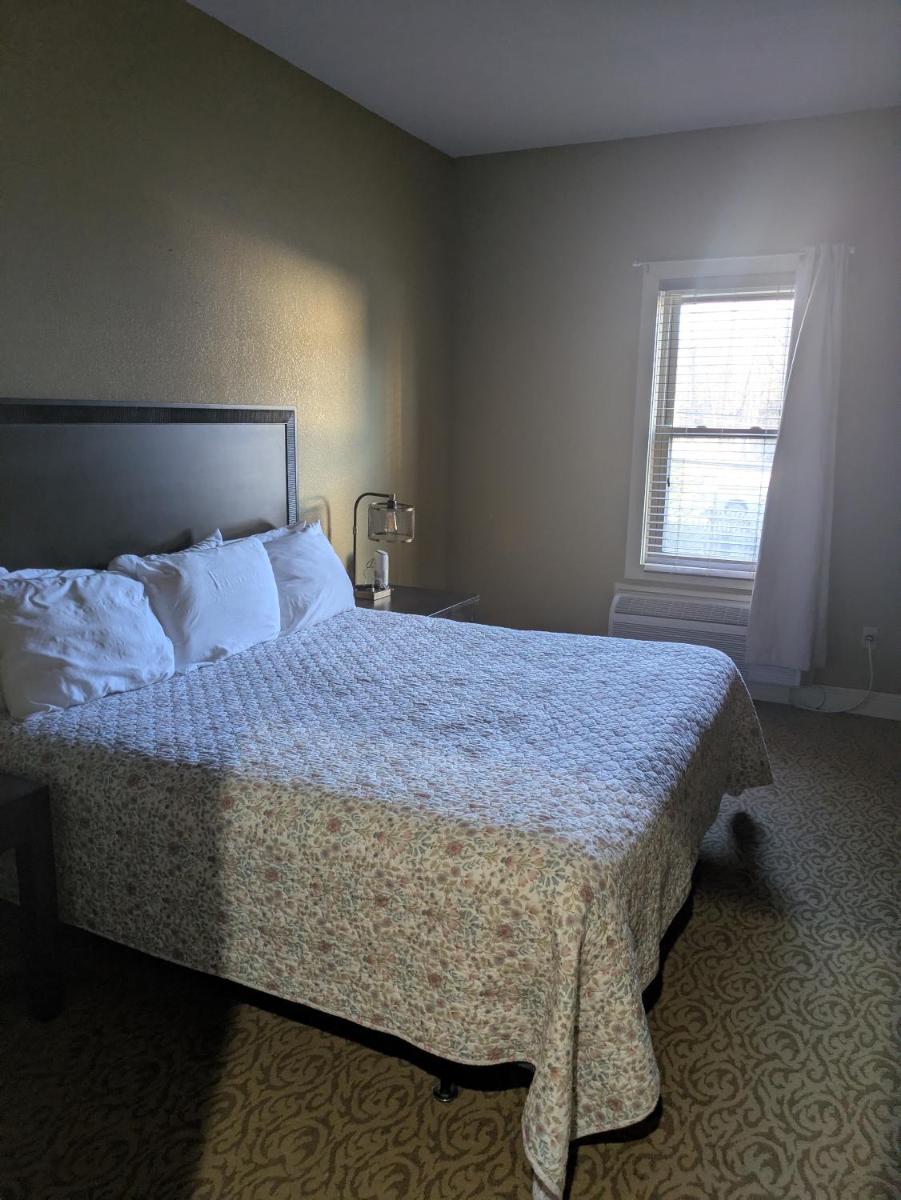 Saint George Hotel - Housity