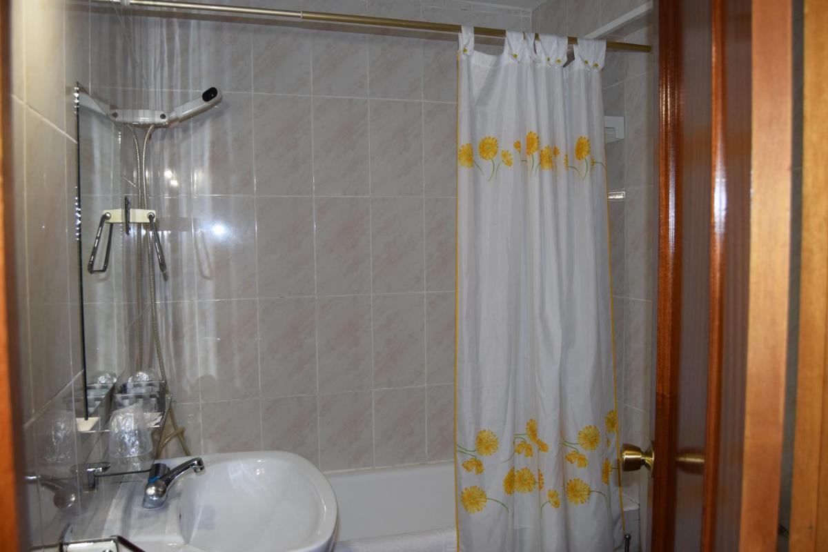 Hotel Rural Marcos - Housity