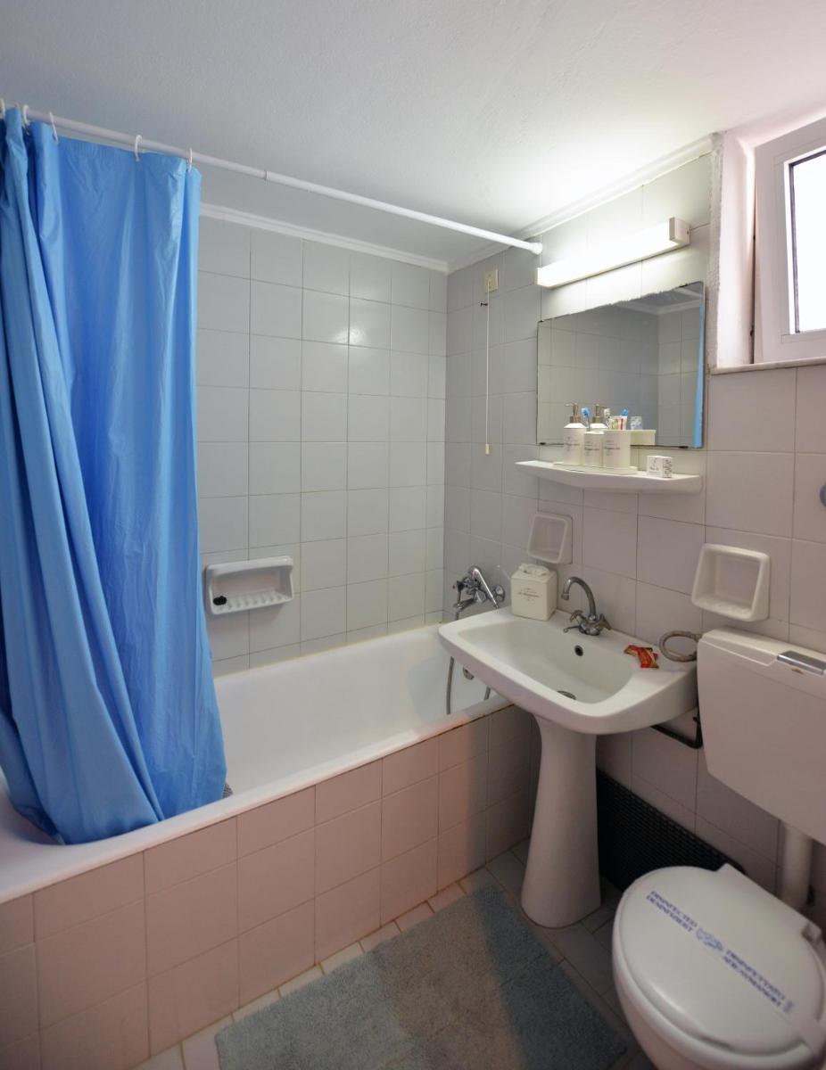 Suitetrails - Hotel Anna Apartments