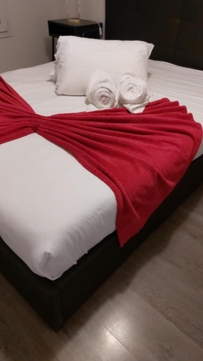 Yoda World - Proche Disneyland Paris - Housity