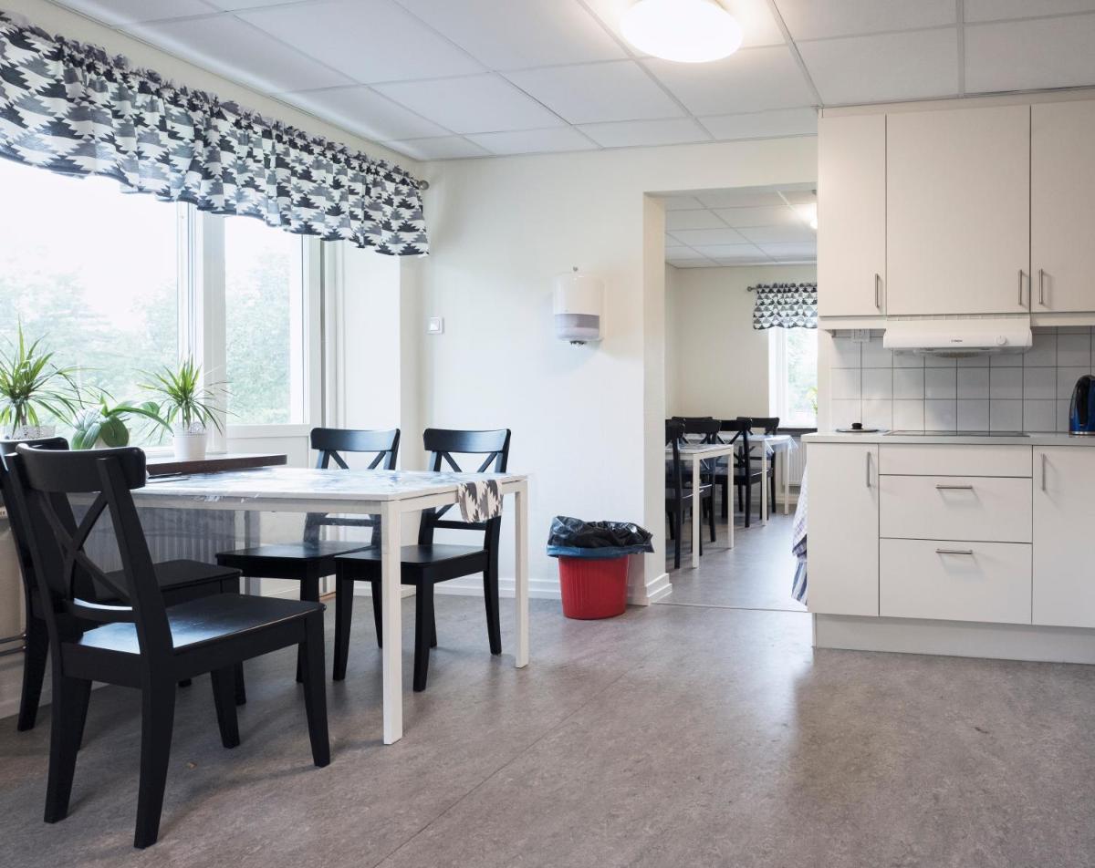 Partille Vandrarhem - Housity