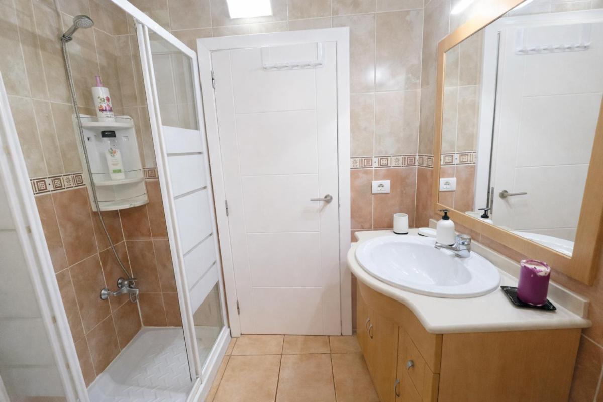 Keka's Guesthouse - City Centre - Hizvo