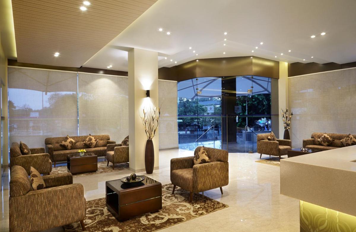 Suitetrails - Click Hotel, Junagadh