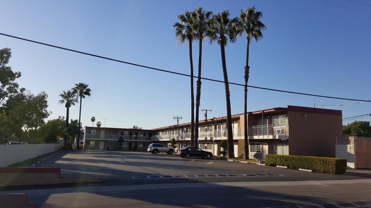 Willow Tree Lodge - Housity