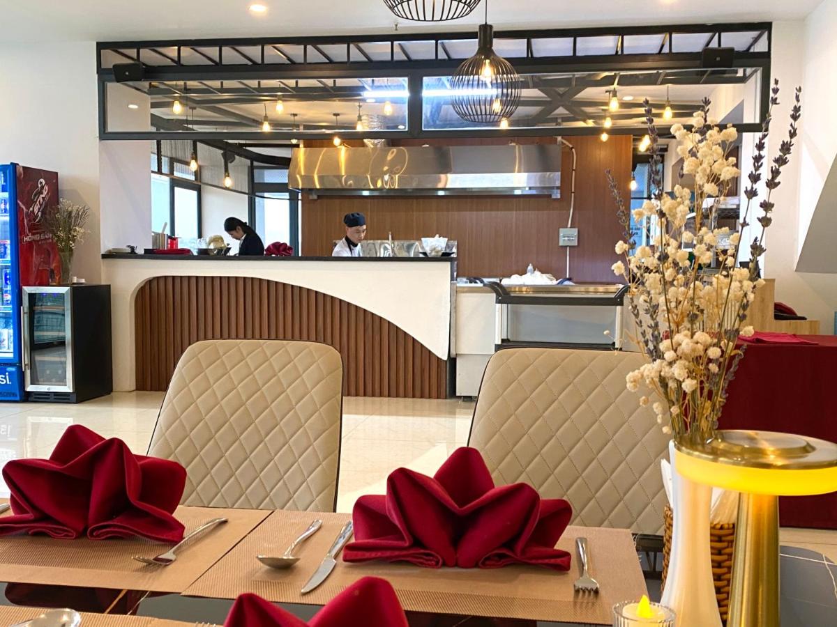 YEN BIEN LUXURY HOTEL - Housity