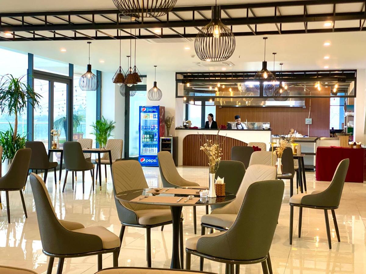 YEN BIEN LUXURY HOTEL - Housity