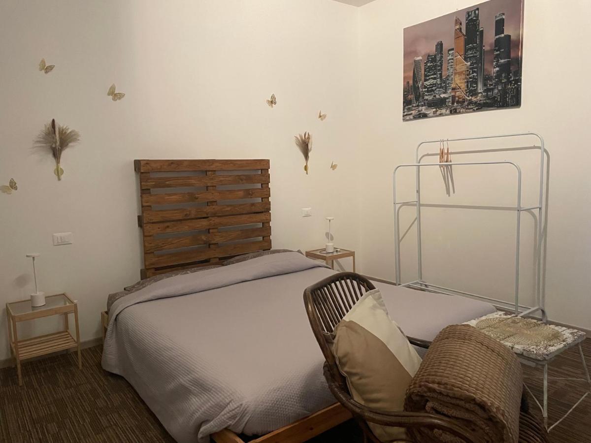 R&B MiDora - Housity