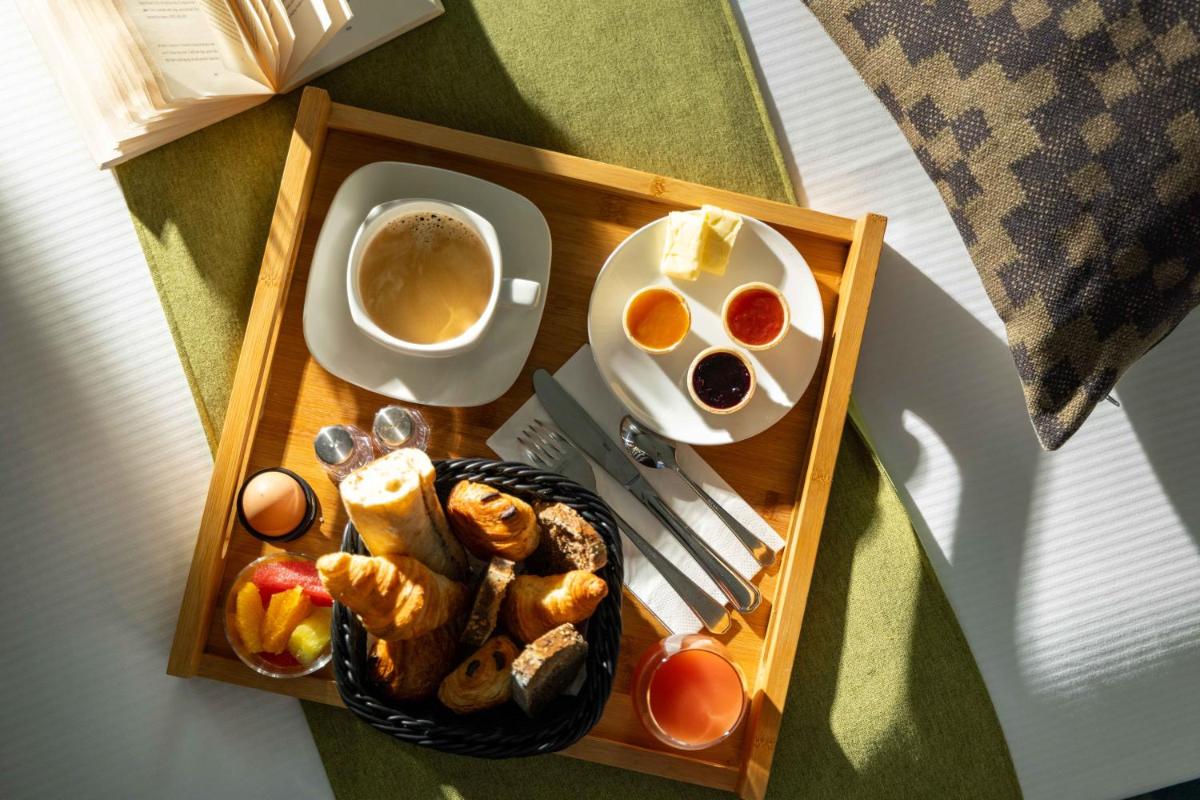 Nourriture dans l'hôtel ou à proximité