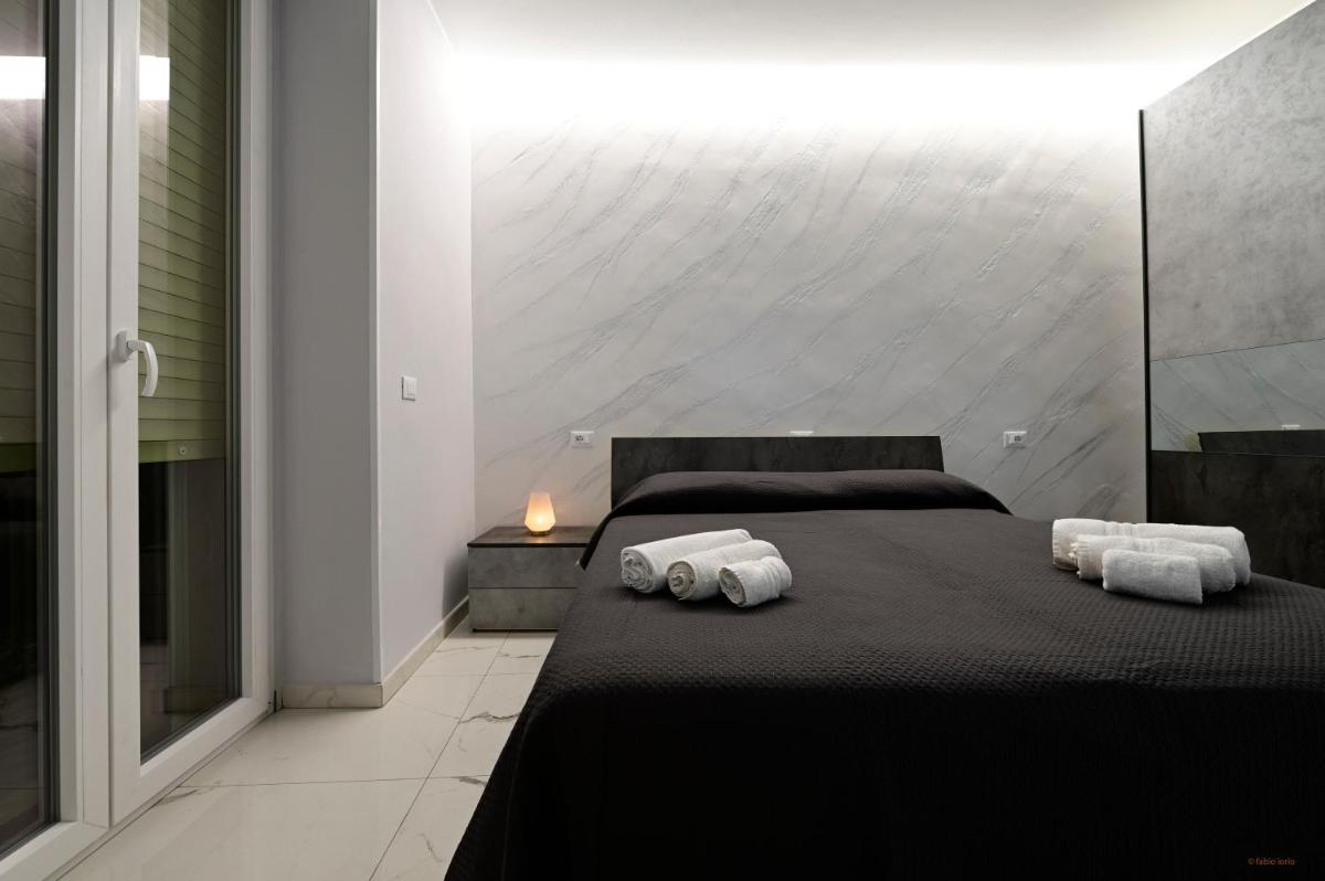Dimora Pietra di Puglia - Historic Suite & Experience - Housity