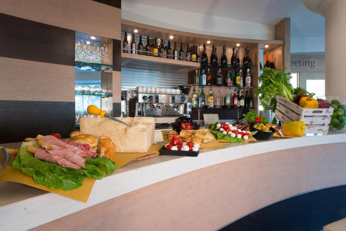 CDH Hotel La Spezia - Housity