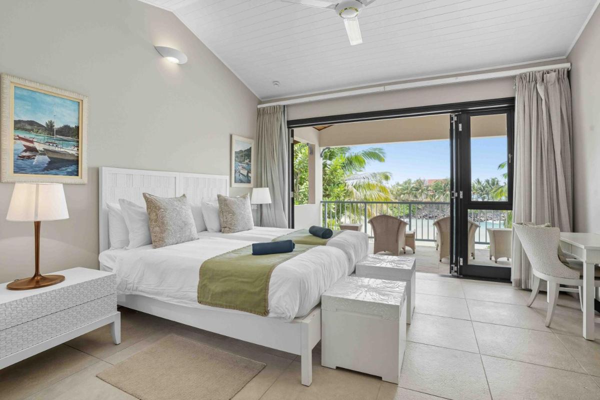 Eden Island Luxury Accommodation - Housity