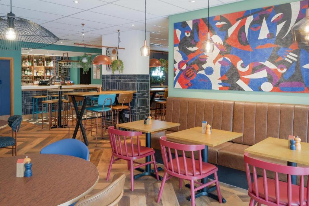 Travelodge Norwich Central Riverside - Housity