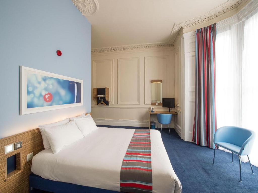 Travelodge Tunbridge Wells - Housity