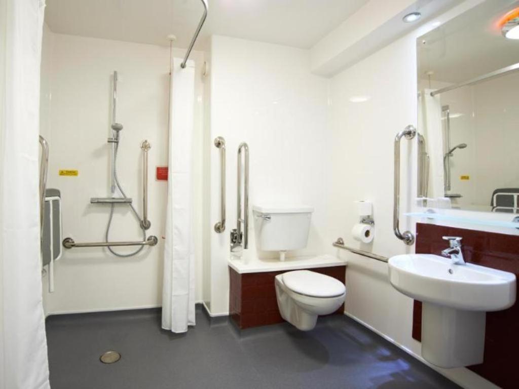 Travelodge Wincanton - Housity