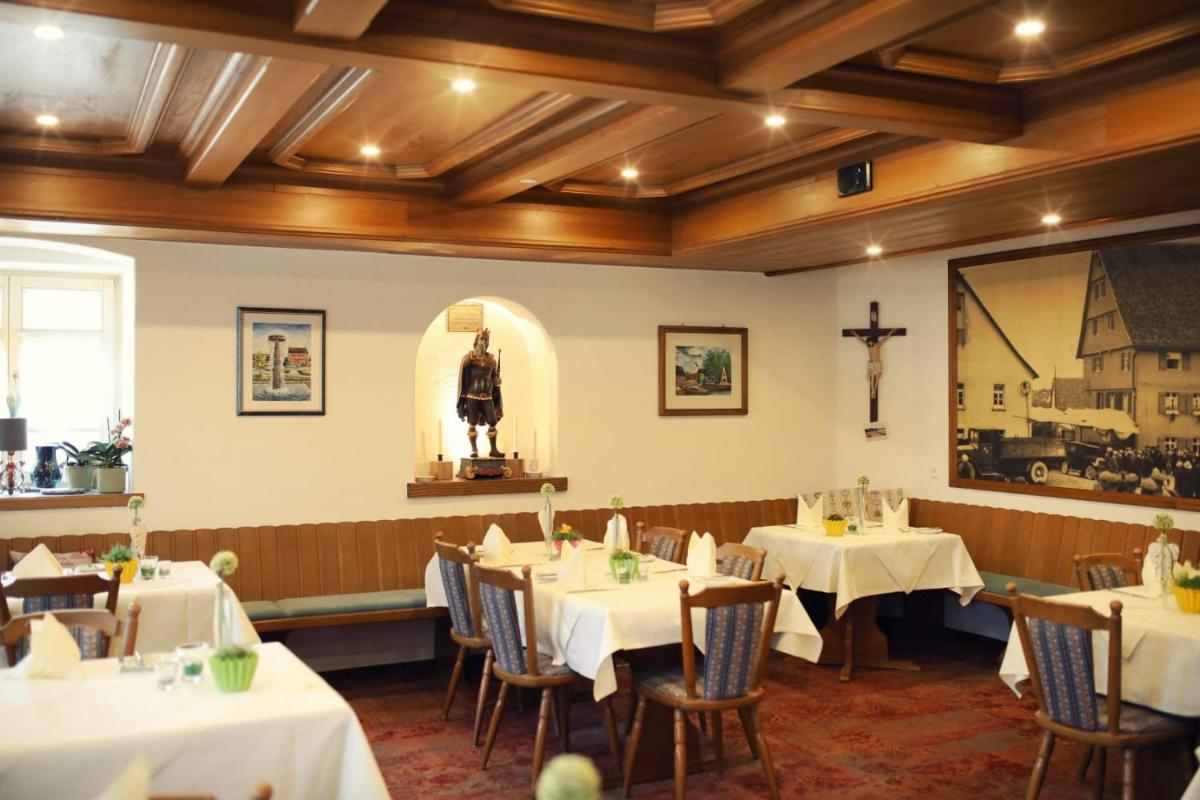 Gasthaus Hotel zum Kreuz - Housity