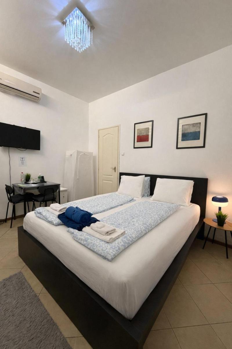 Travel Inn Apartments - Housity
