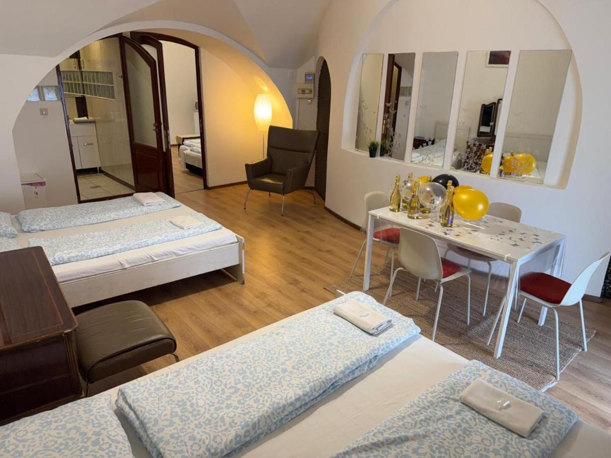 Travel Inn Apartments - Housity