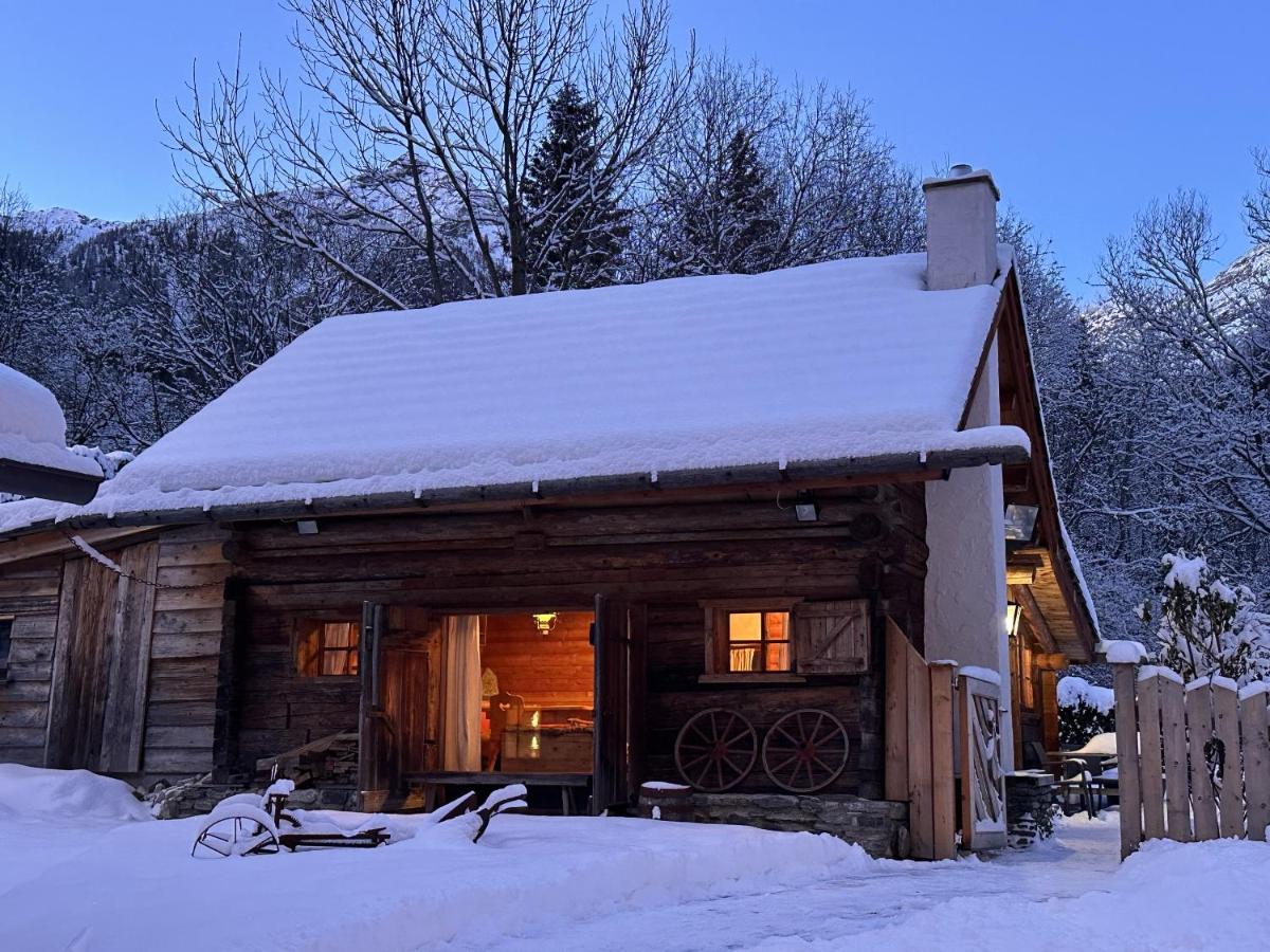 Romantikchalet - Housity