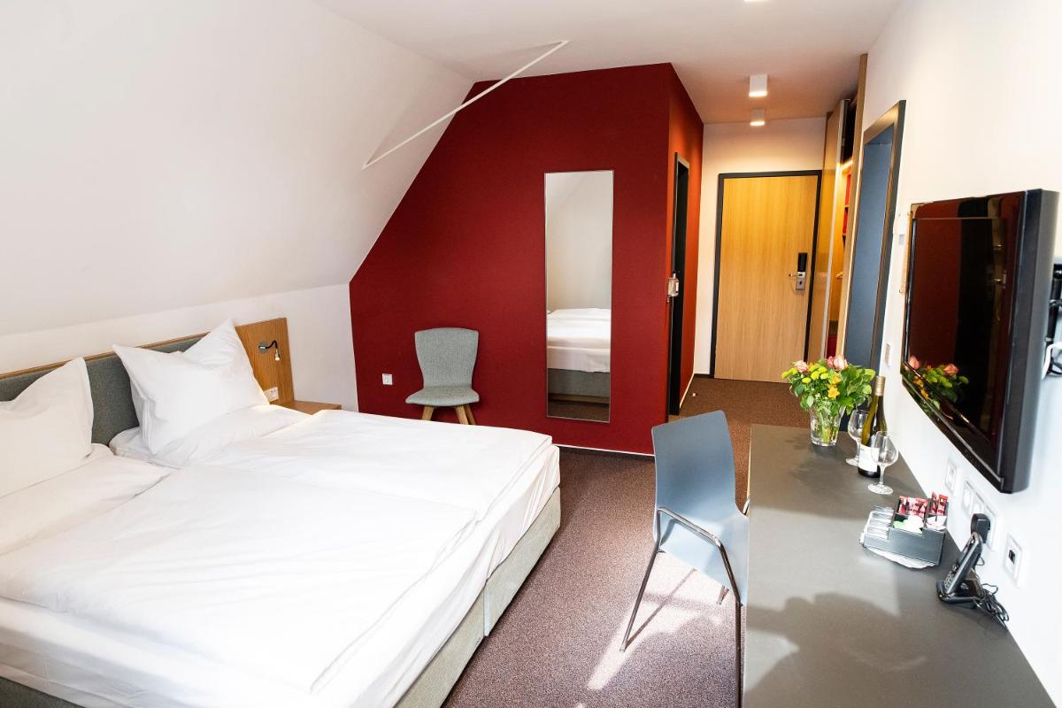 Hotel Kloster Eberbach - Housity