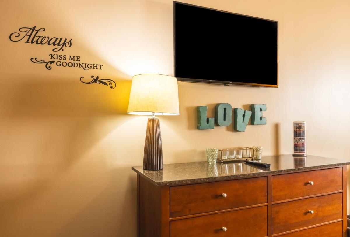 Wild Rose Casino & Hotel Clinton Iowa - Housity