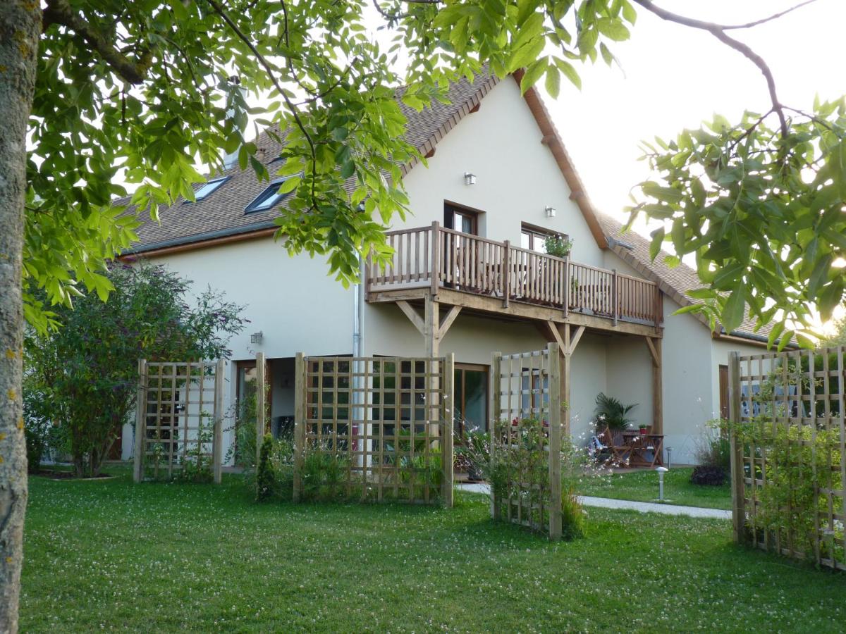 Clos du Mont Rouge - Housity