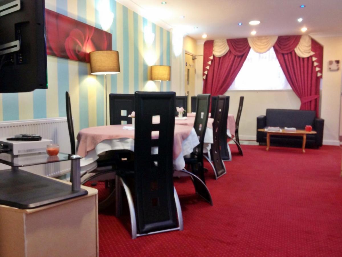 City View Hotel - Roman Road Market - Housity
