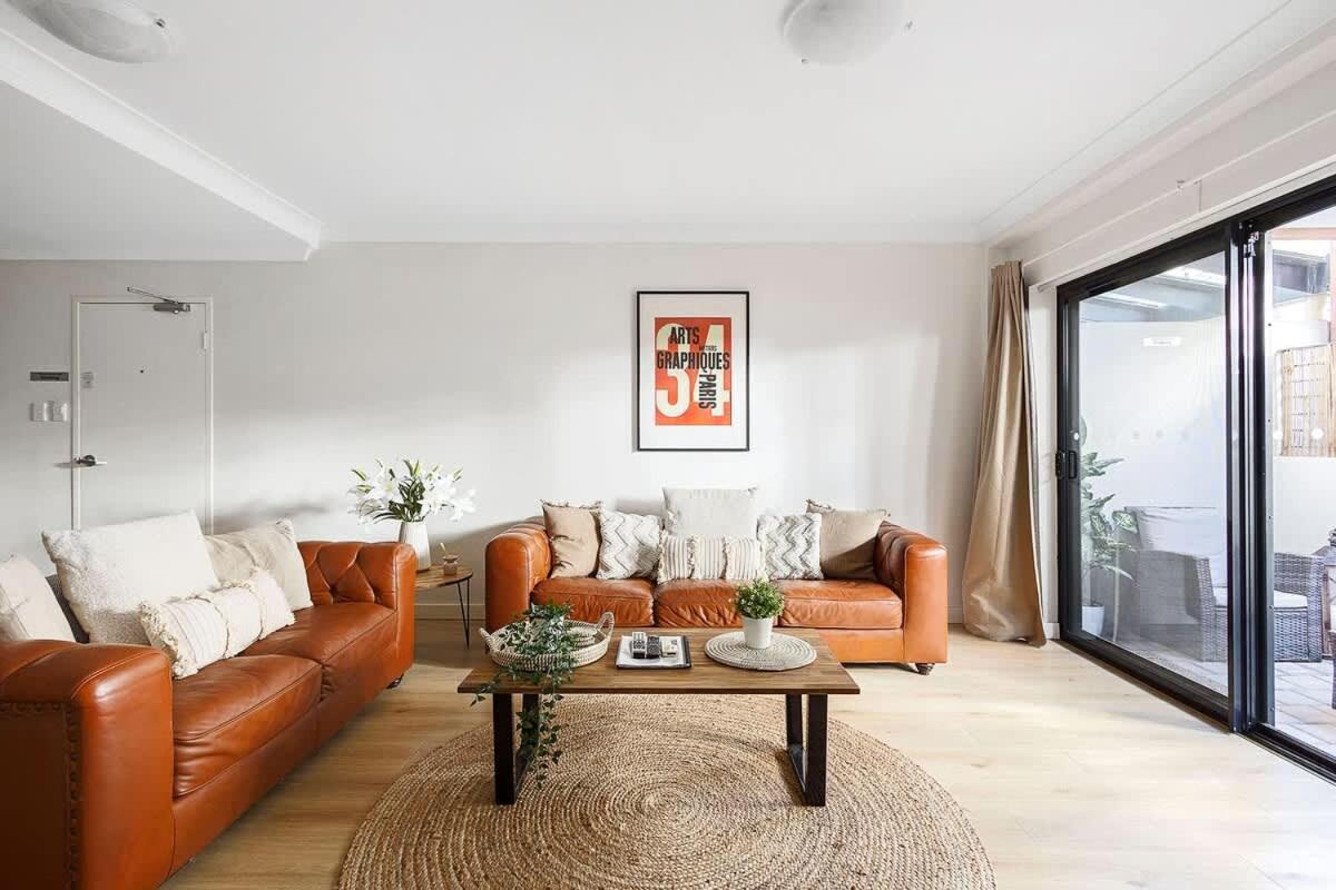 2 Paradise Pool Parking Huge 1br Cbd - Housity
