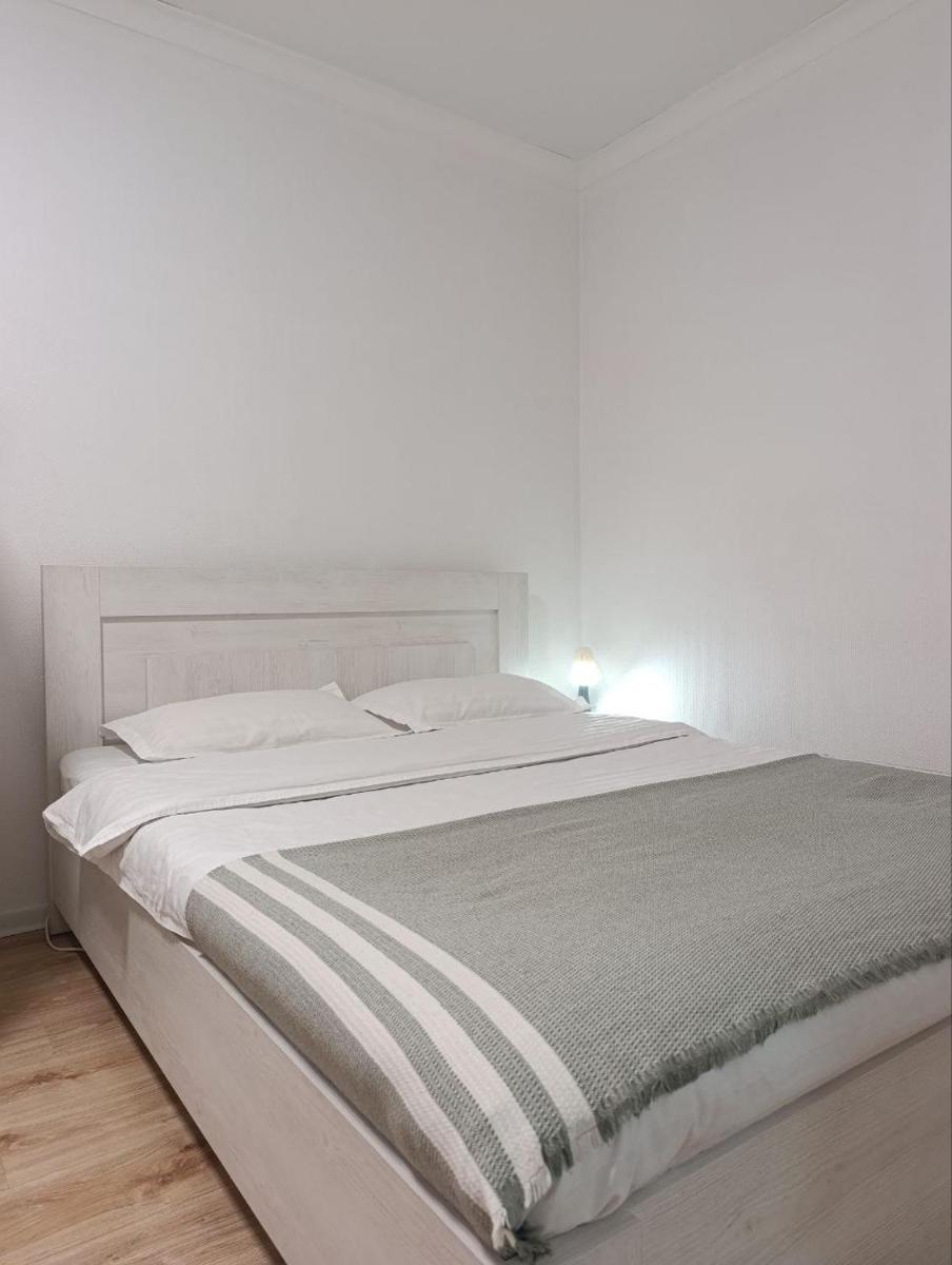 AURA on Manas avenue, 7 - Housity