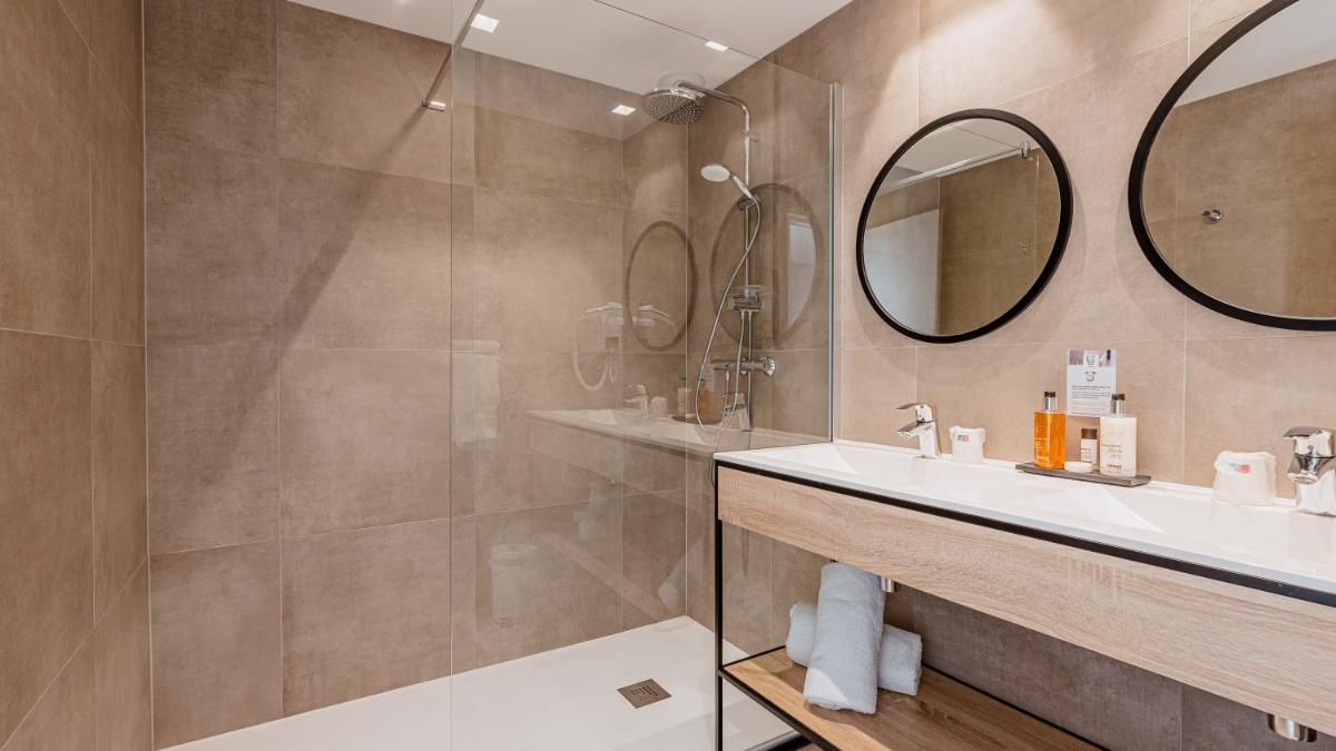 Salle de bains dans l'établissement Domaine De Saint Clair