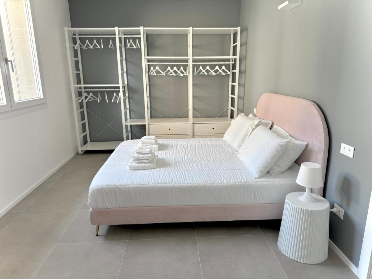 Cocktail - Sarnico Color Suites - Housity