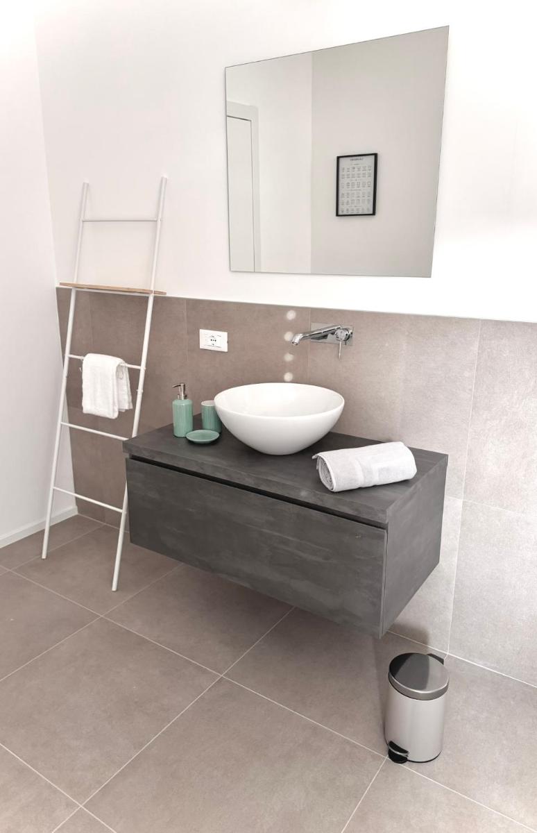 Cocktail - Sarnico Color Suites - Housity