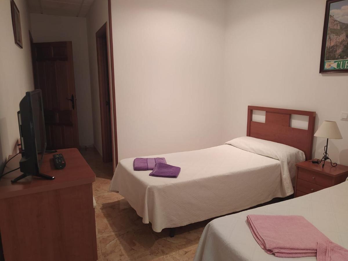 Pensión El Chalet - Housity