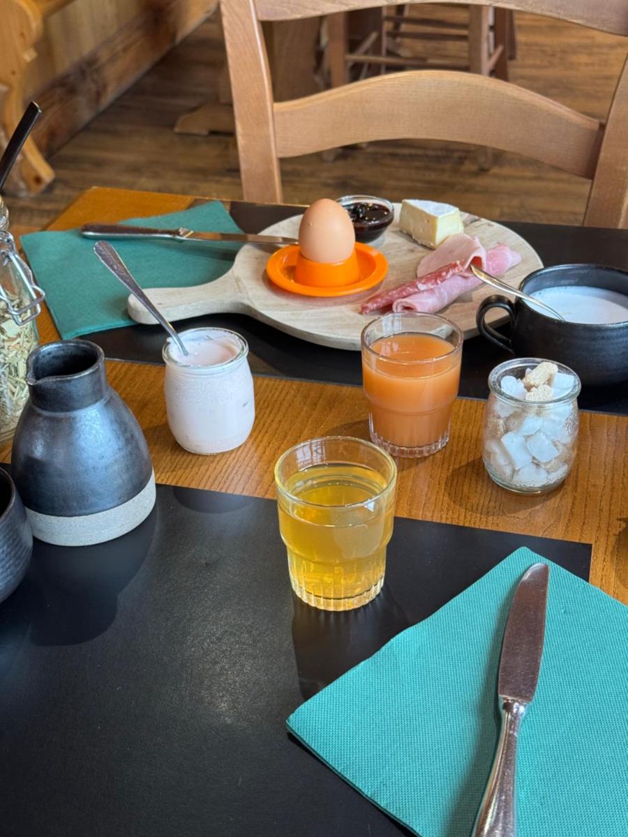 Nourriture dans l'hôtel ou à proximité