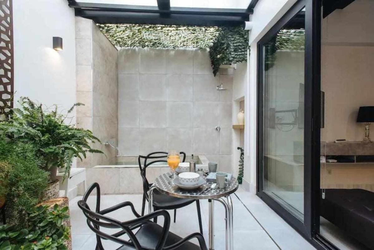 Lujoso loft con piscina y espacio office - Housity