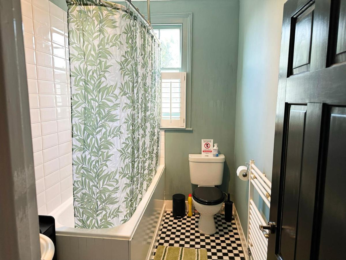 Wimbledon Area Apartment - Housity