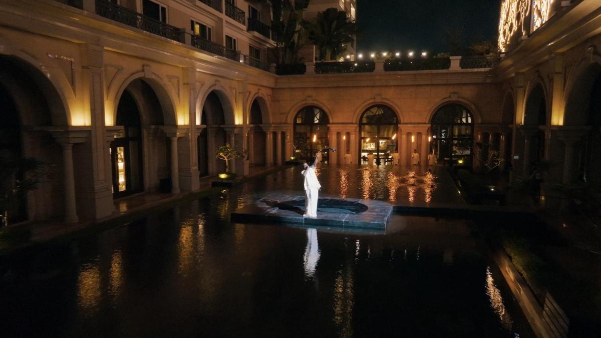 Piscina en o cerca de The Leela Palace Chennai